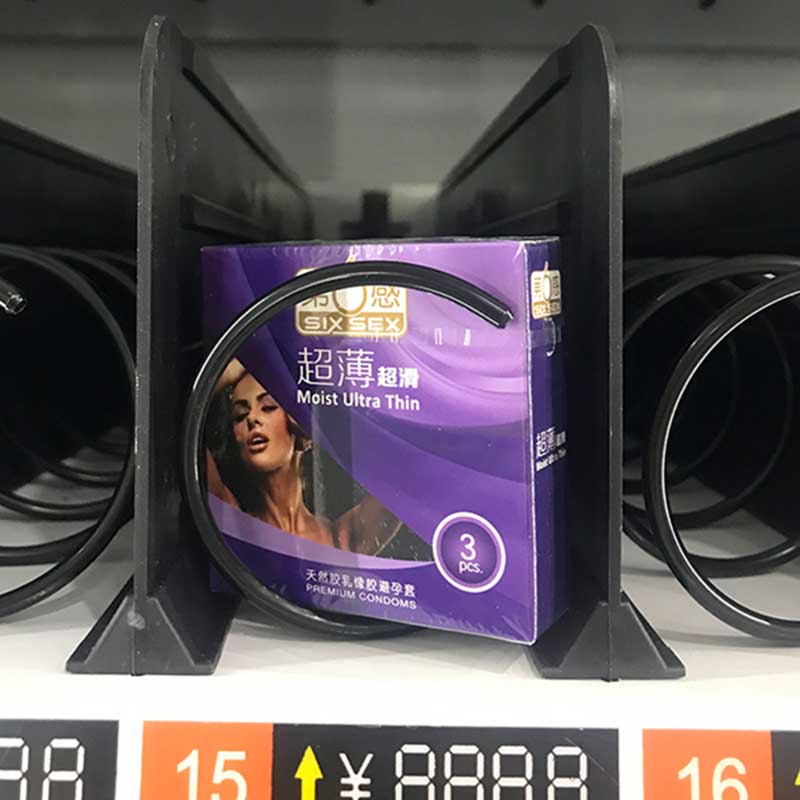 SIX SEX Ultra-thin and ultra-smooth  condom  Pack of three